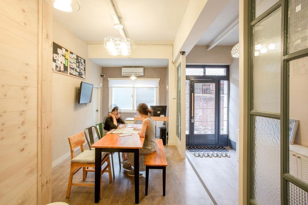 Hostel Vanilla 1 Dongdaemun Seoul Bagian luar foto