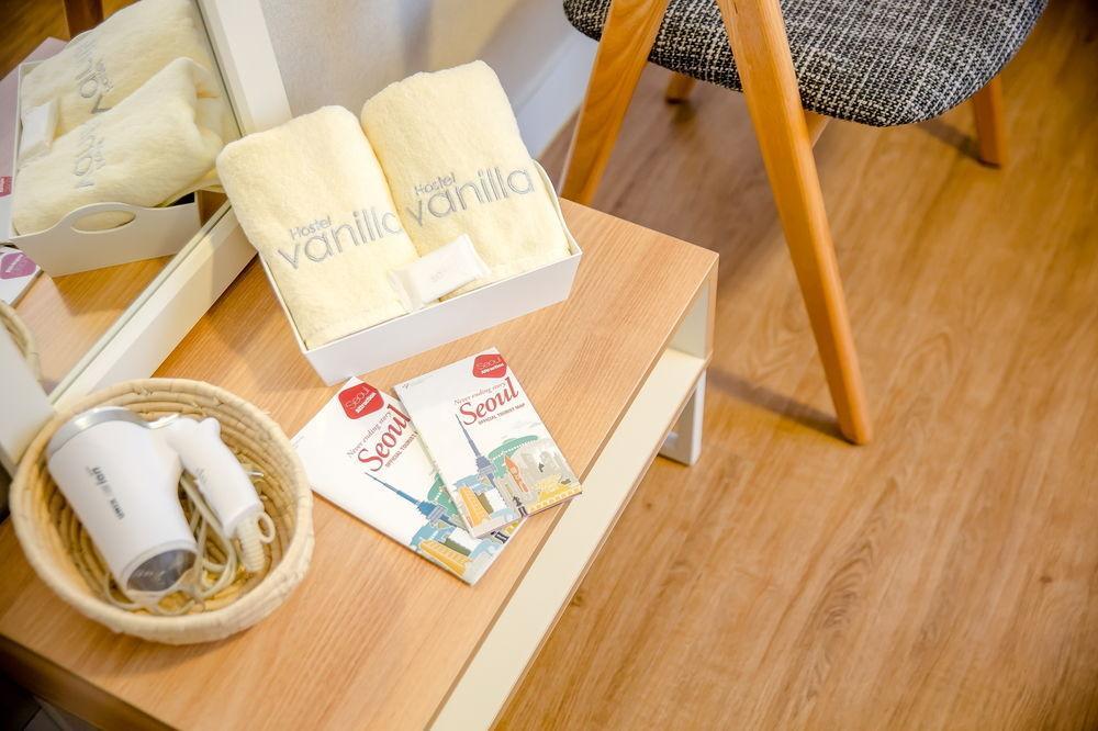 Hostel Vanilla 1 Dongdaemun Seoul Bagian luar foto