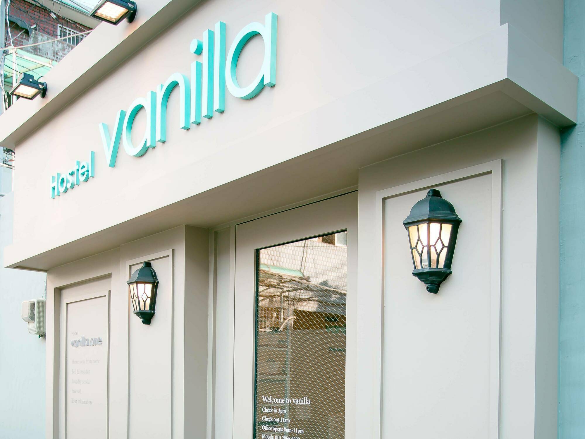 Hostel Vanilla 1 Dongdaemun Seoul Bagian luar foto