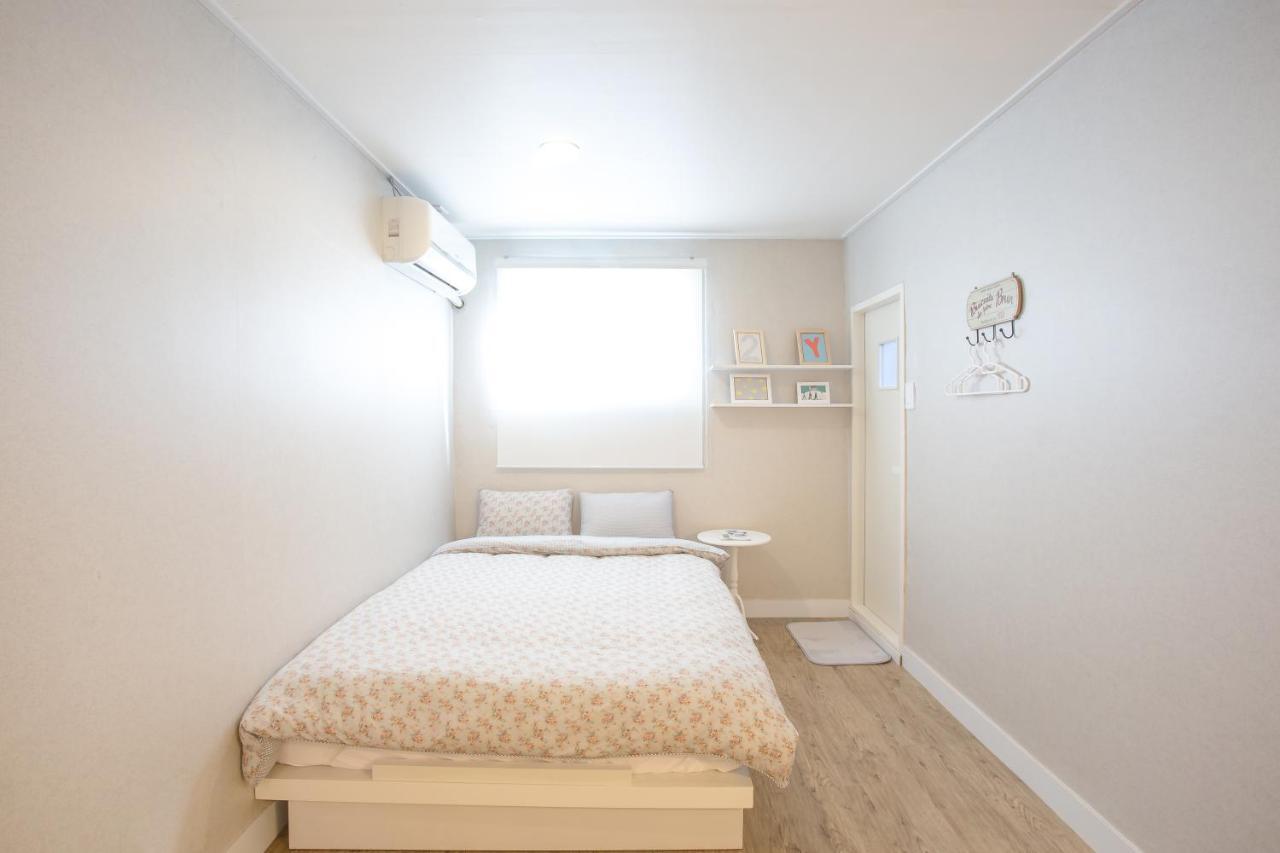 Hostel Vanilla 1 Dongdaemun Seoul Ruang foto